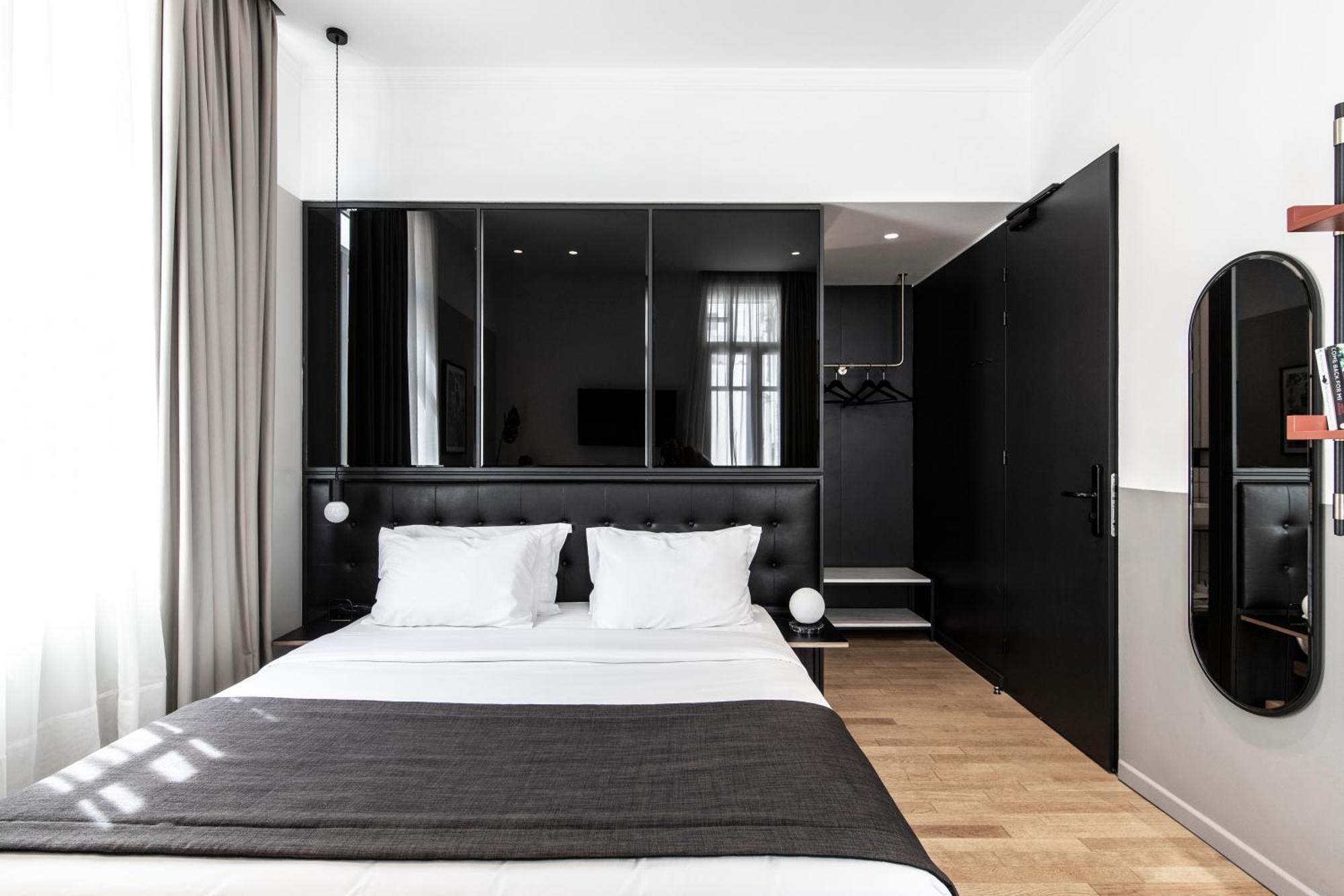 The Modernist Hotel